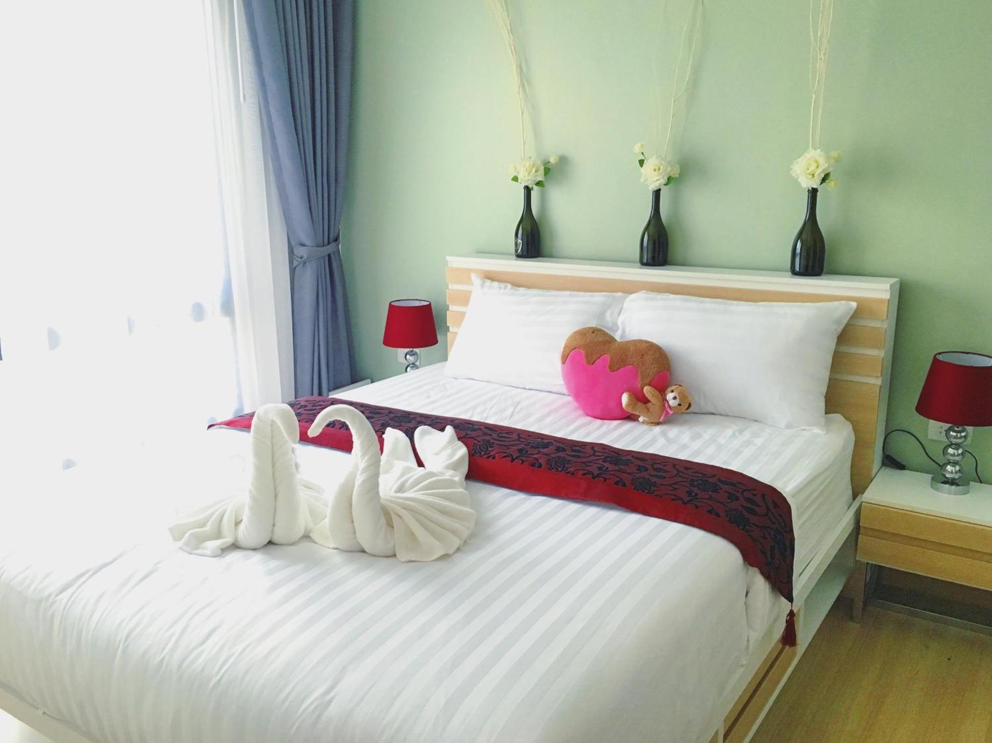 Happy Place Phuket Phòng bức ảnh
