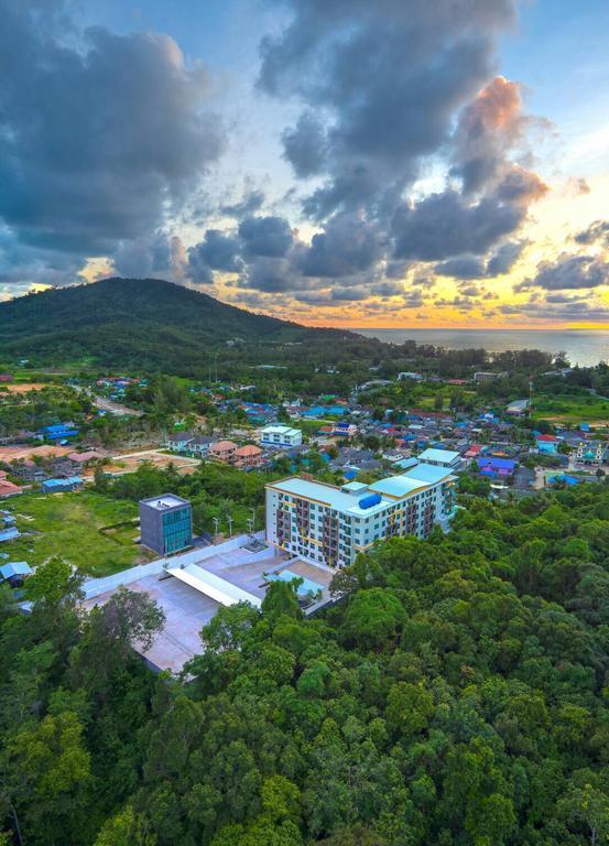 Happy Place Phuket Ngoại thất bức ảnh