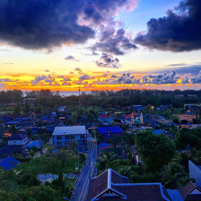 Happy Place Phuket Ngoại thất bức ảnh